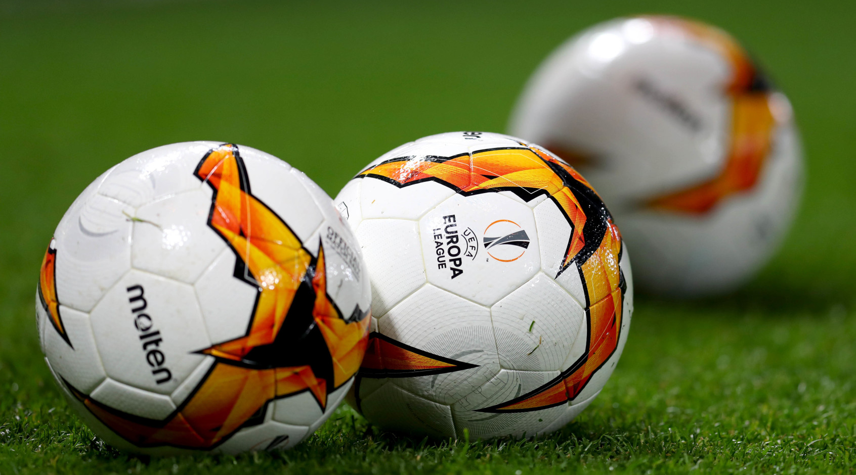 УЕФА включил Евгения Чеберко в команду недели Лиги Европы